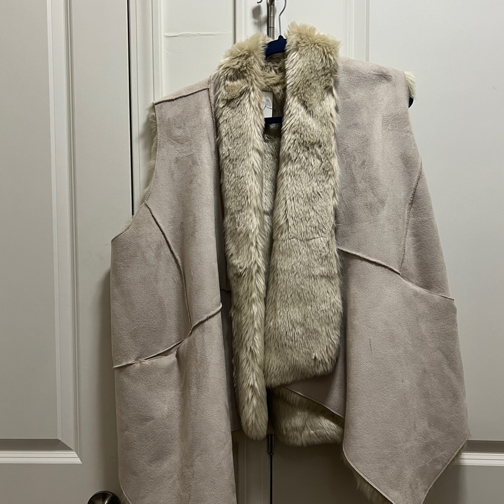 🔥Calvin Faux Suede lined with Faux Fur🔥